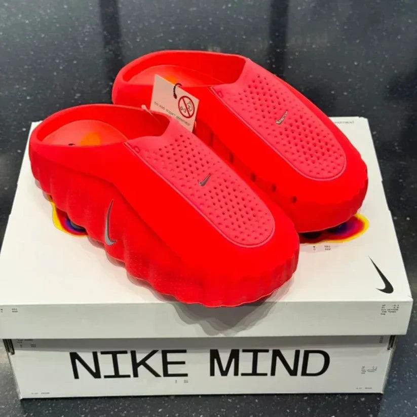 Nike Mind 001 Slide Solar Red